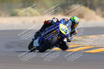 media/Sep-25-2022-CVMA (Sun) [[ee08ed6642]]/Race 6 Amateur Supersport Open/